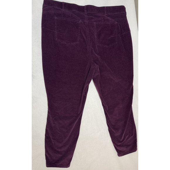 Torrid Bombshell Skinny Corduroy Pants Burgundy 46" * 29" High Rise Plus Sz 28T - Picture 2 of 11